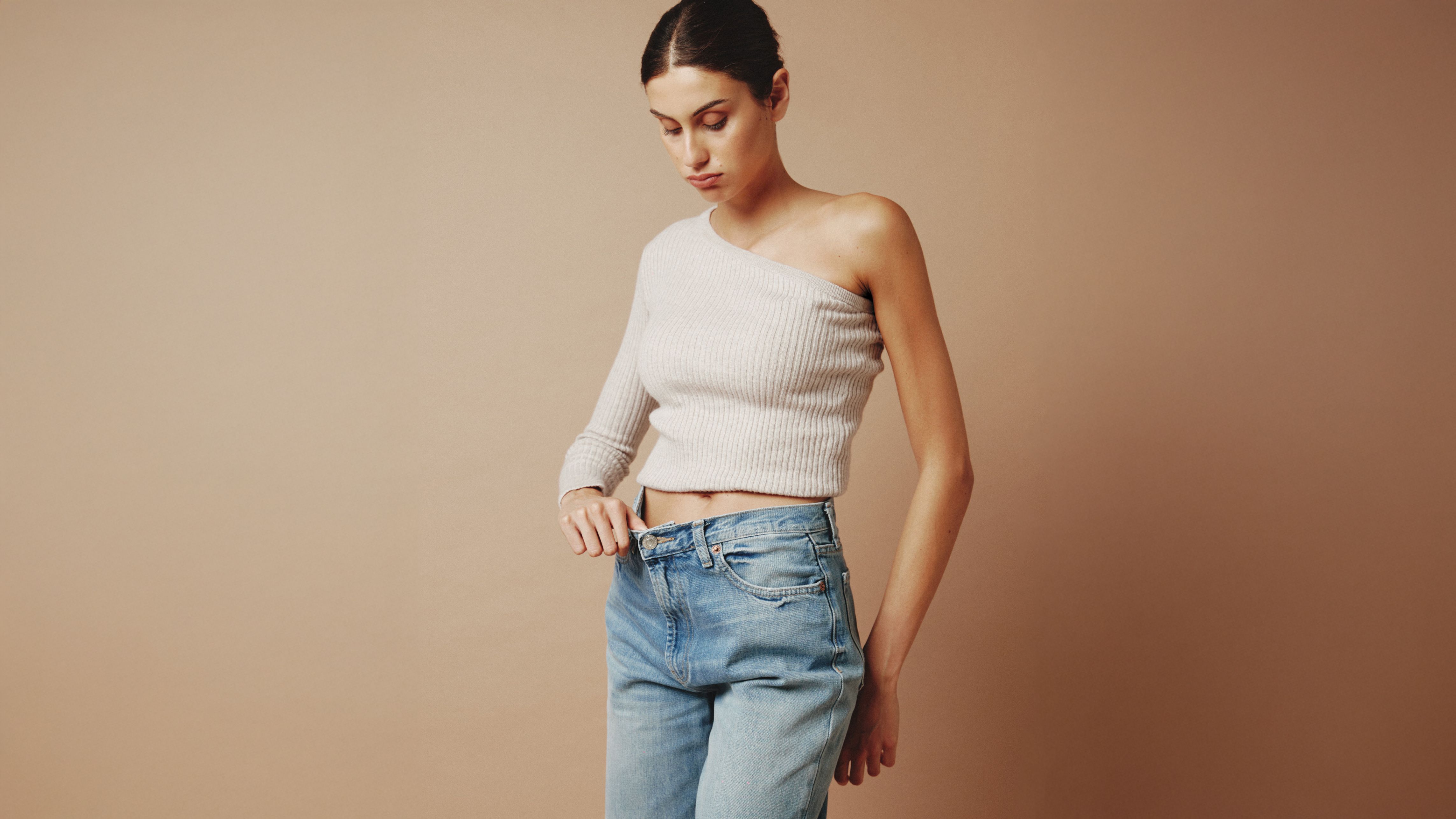 Measmerize image “Solving sizing in fashion e-commerce: How to navigate virtual fitting rooms”